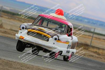 media/Sep-30-2023-24 Hours of Lemons (Sat) [[2c7df1e0b8]]/Track Photos/10am (Star Mazda)/